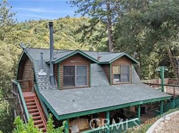 379 Dorn Dr, Crestline, CA 92325