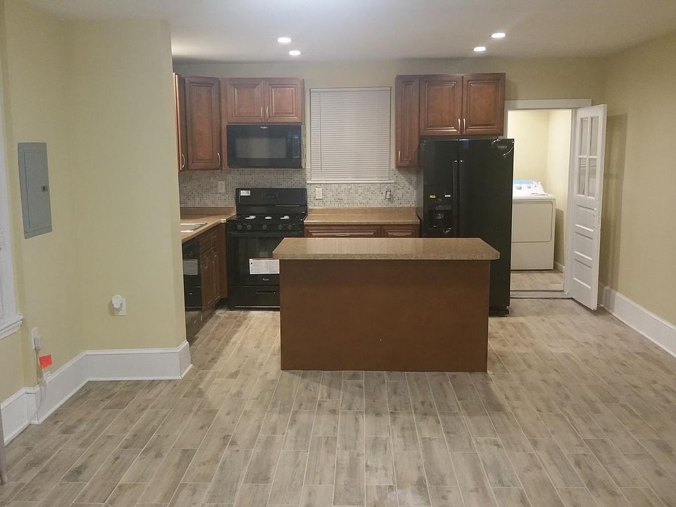 1st image of 146 W Nedro Ave #2
