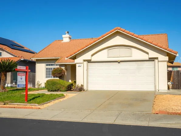 954 Iron Drive, Vacaville, CA 95687