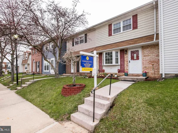 59 King Charles Cir #59, Baltimore, MD 21237