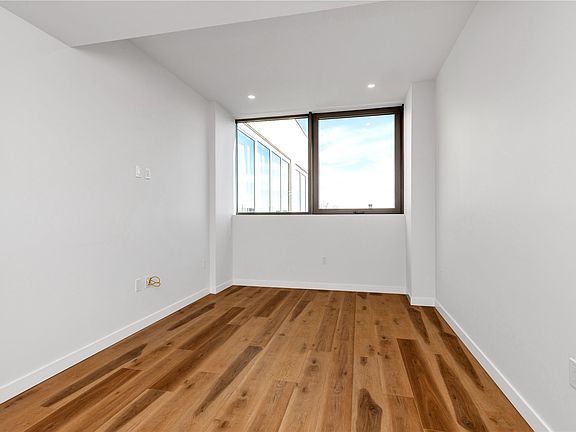 2nd image of 83-67 116th St #703