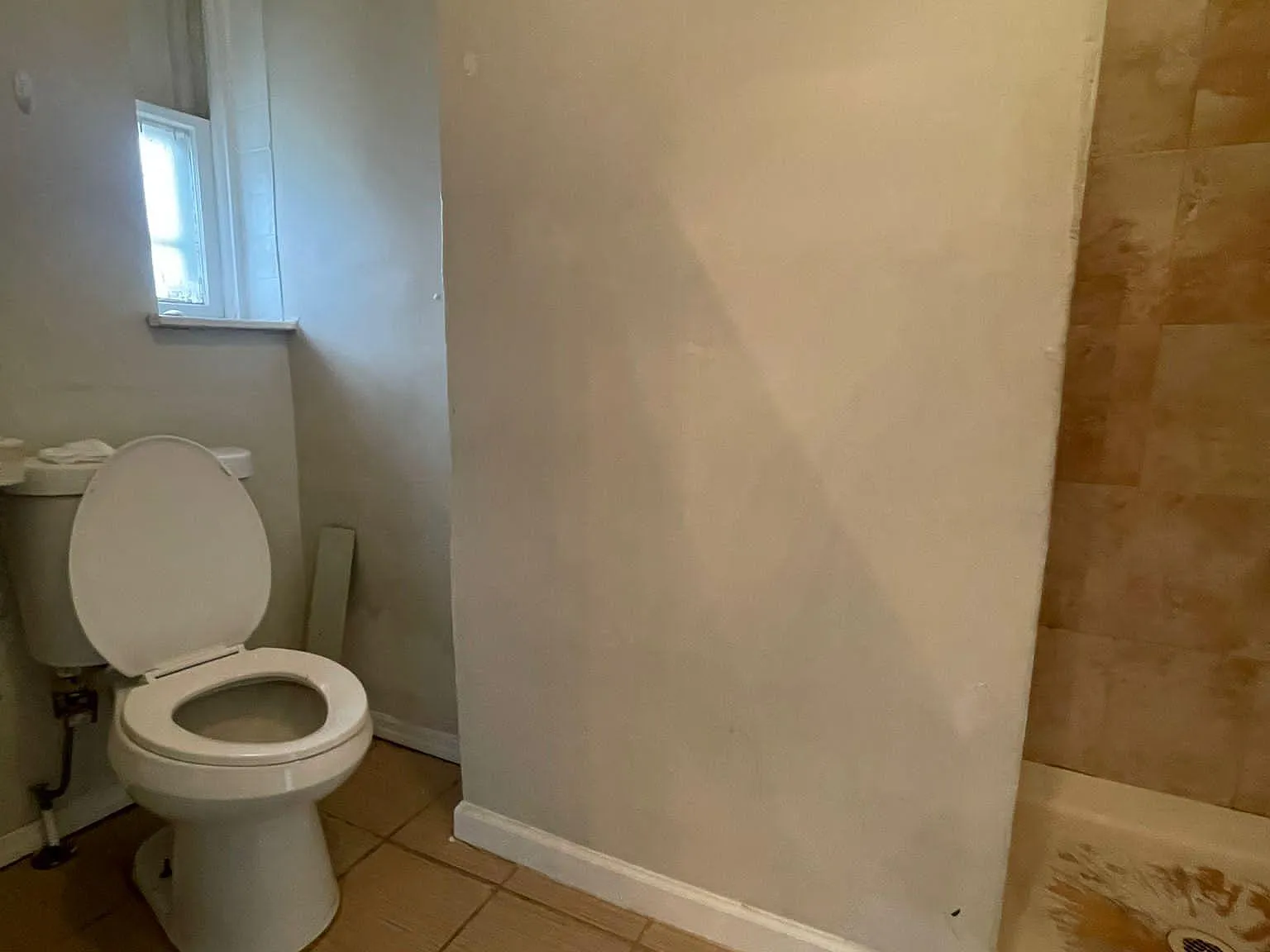 Studio, 500 sqft, $1,300 — Photo 3