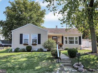 5 Poplar Dr, Mechanicsburg, PA 17050
