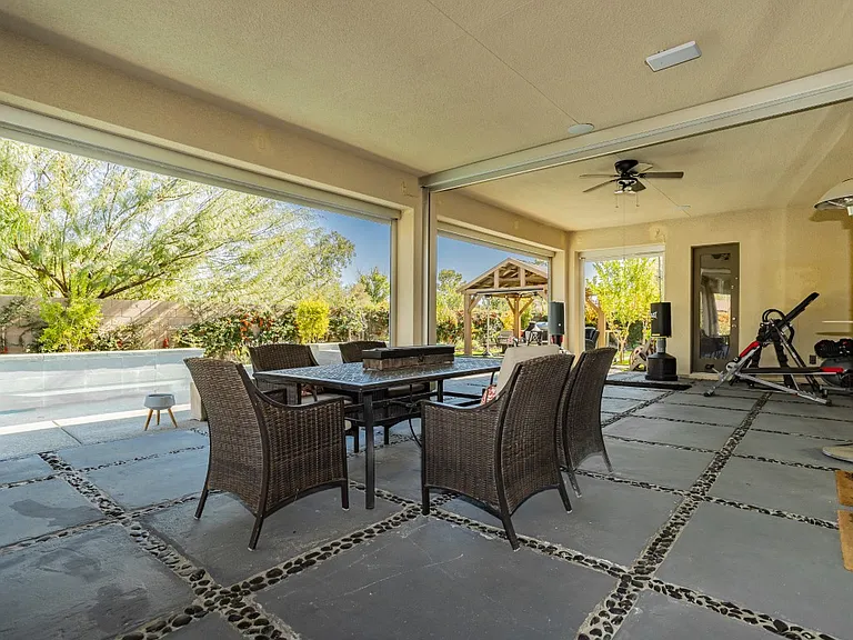 8396 Sweetwater Creek Way — Photo 4
