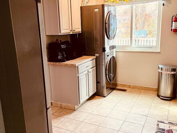 4th image of 12903 Framingham Ct #1