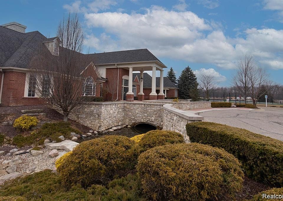 1560 W Lakeview Ln, photo 27