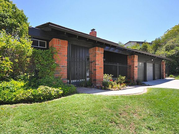 2nd image of 4446 Deanwood Dr