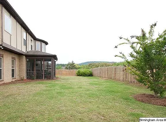 2001 Belvedere Cir — Photo 27