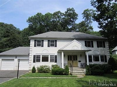 2nd image of 6 Beechtree Dr