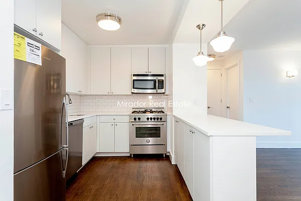 Rented by Mirador Real Estate | media 1