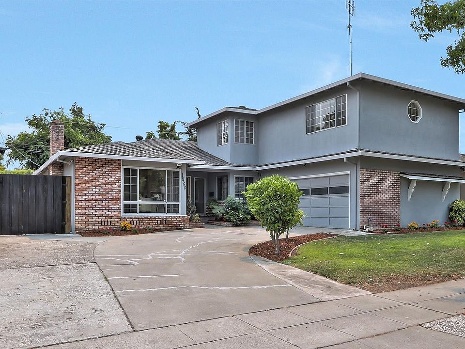 1st image of 1522 Estelle Ave