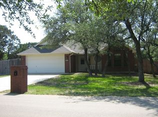 1 Possum Den Ln, Morgans Pt Resort, TX 76513