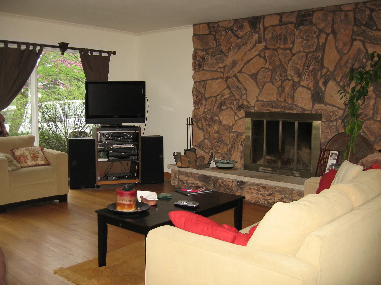 510 Lincoln Ave photo 1