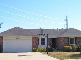 4102 SE Iowa Ave, Topeka, KS 66609