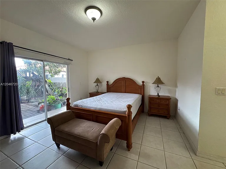 20808 SW 86th Ct #1 — Photo 5