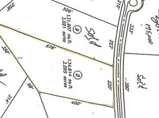 8 Circle Lake Dr, Paducah, KY 42001
