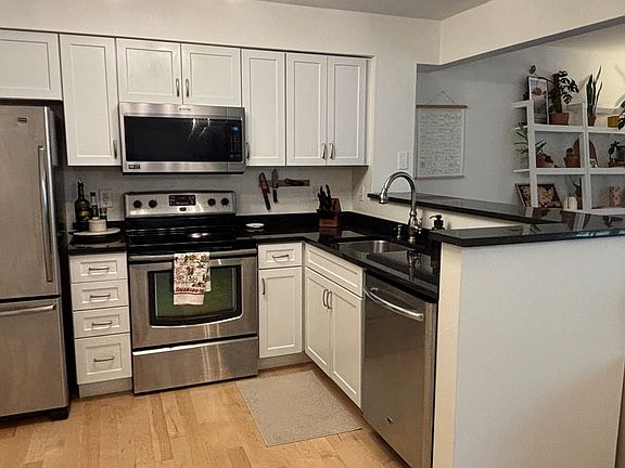 5th image of 4789 White Rock Cir APT D
