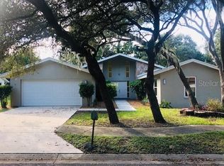 425 Wayfarer Ct, Tarpon Springs, FL 34689