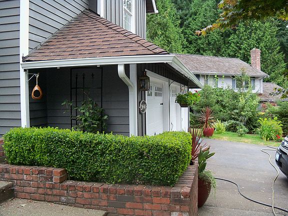 2nd image of 21008 NE 36th St