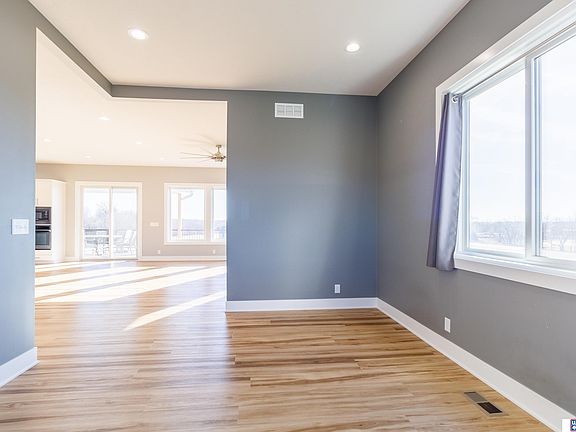 4th image of 2733 Jacs Ln