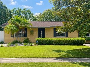 2232 Selkirk St, Valrico, FL 33594