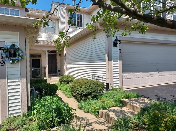 517 Heritage Ct #517, Saint Charles, IL 60175