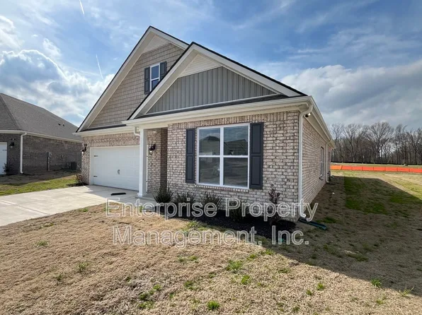 80 Burr Oak Cv, Oakland, TN 38060