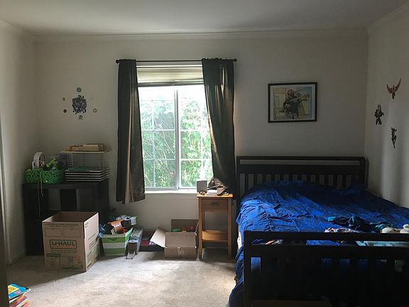 Second bedroom