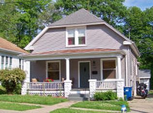 109 W 11th St, Muscatine, IA 52761