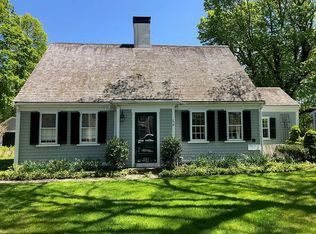 281 Washington St, Duxbury, MA 02332