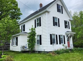 22 S High St, Ashburnham, MA 01430