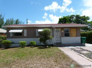 1509 W 10th St, Riviera Beach, FL 33404