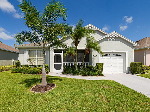 4th image of 1024 NW Tuscany Drive