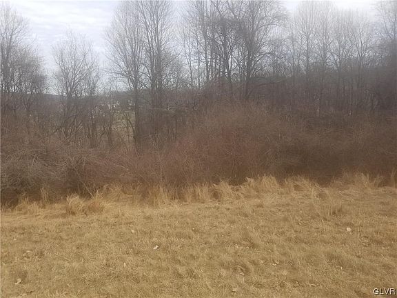 5th image of 1465 Bette Ln