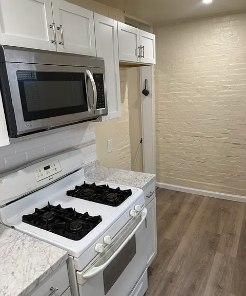 2521 W Dakota St — Photo 12
