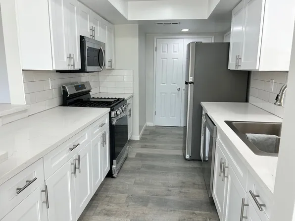 12526 Spruce St, Desert Hot Springs, CA 92240