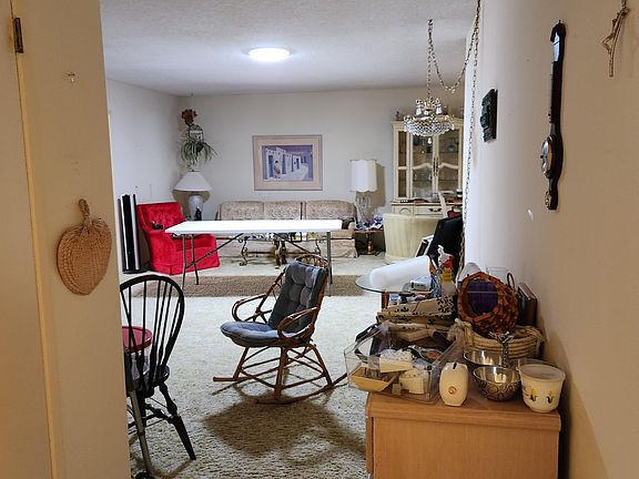 5th image of 10338 W KINGSWOOD Circle