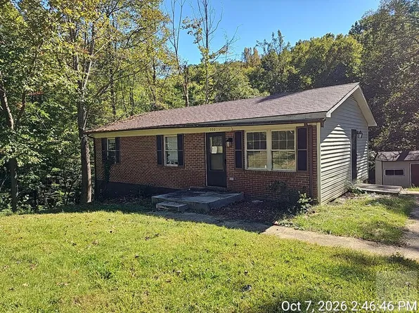 1000 Independence Dr, Martinsville, VA 24112