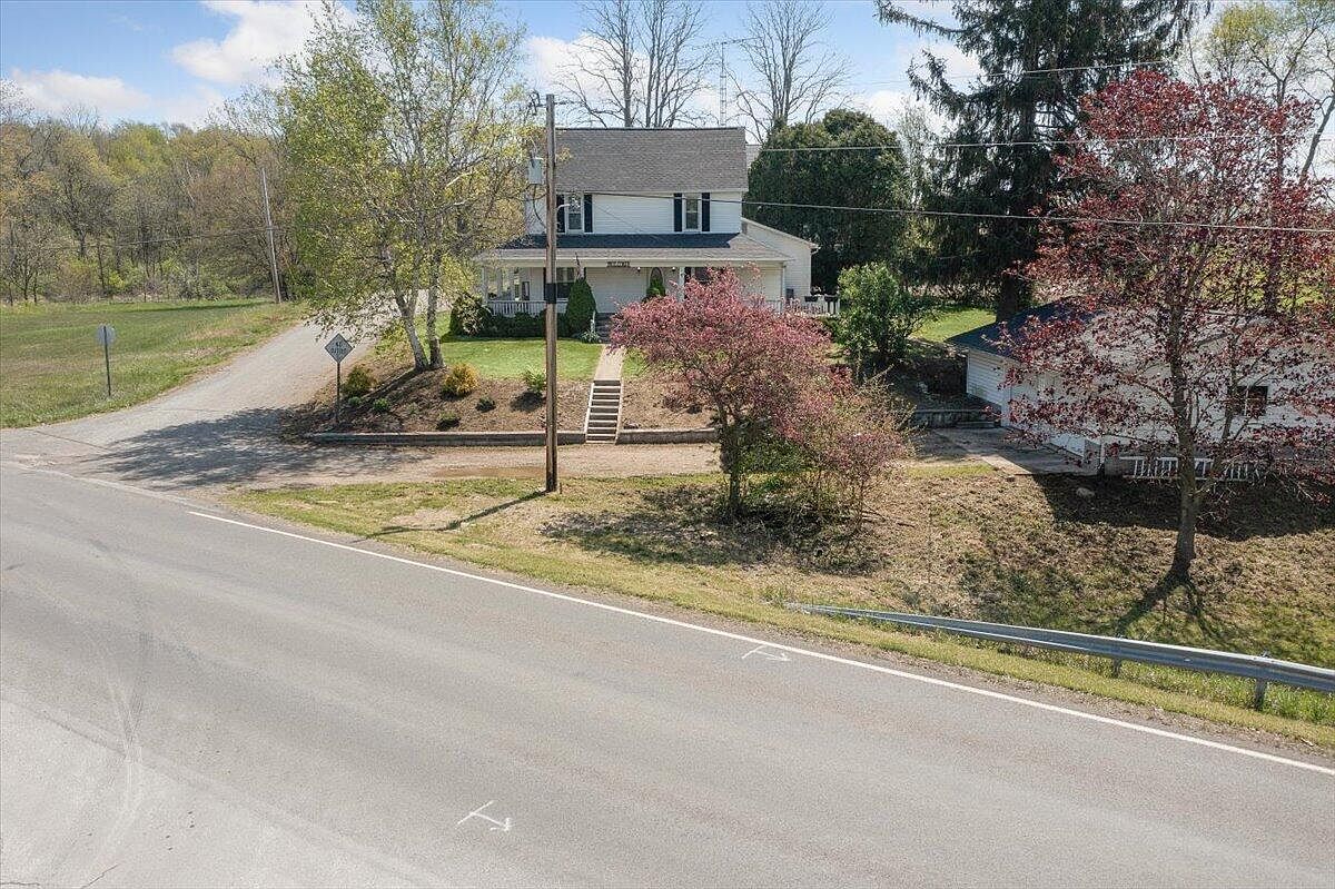2271 County Road 18, Bellefontaine, OH 43311 Zillow