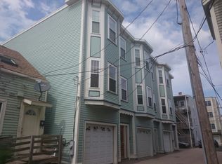 13 Earl St, South Boston, MA 02127