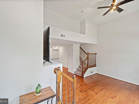 5th image of 6124 Aster Haven Cir