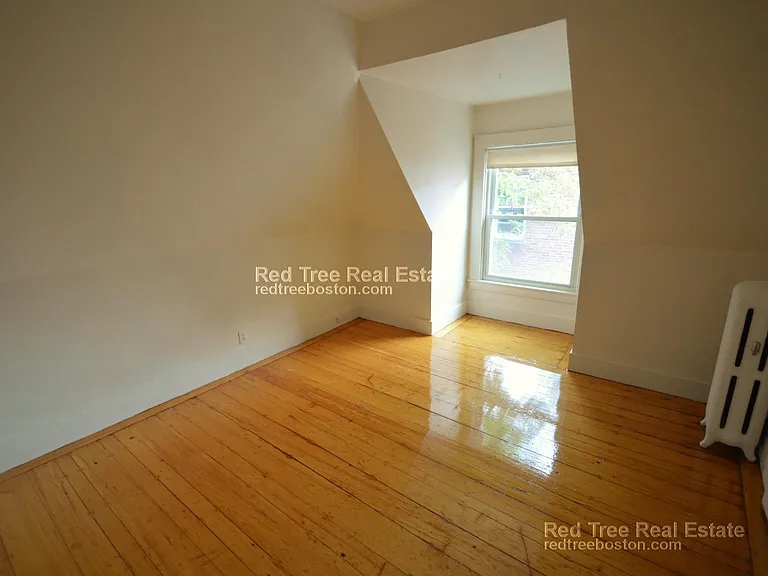 45 Auburn St #3 — Photo 2