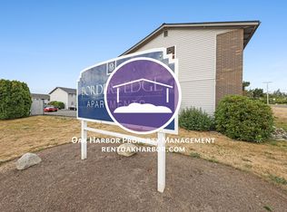 101 S Oak Harbor St #B103, Oak Harbor, WA 98277