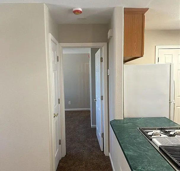 2120 Country Club Dr #22 — Photo 7