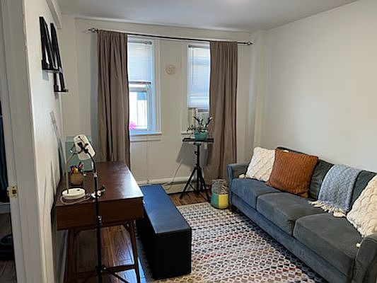 1st image of 24-12 Crescent St #1