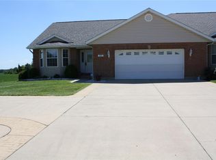 652 Hamacher St, Waterloo, IL