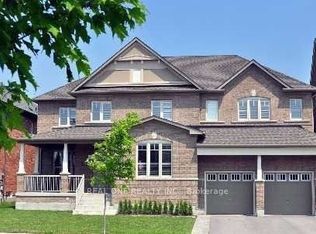 26 Lake Forest Dr, Richmond Hill, ON L4E 0B2