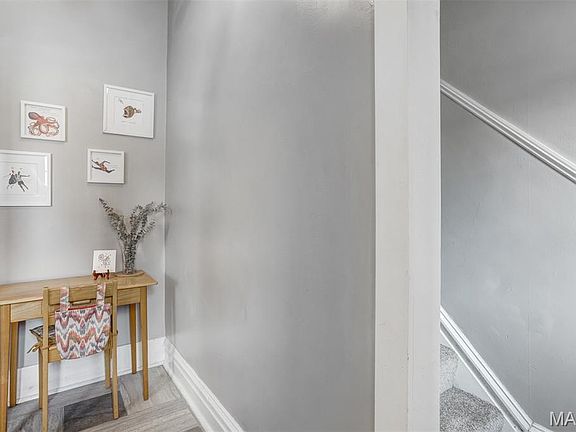 5th image of 3204 Dakota St