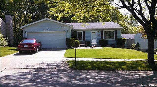 1st image of 209 Woodlake Dr