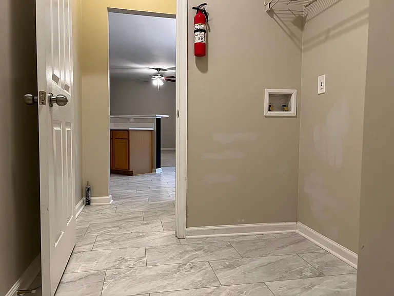 417 Holland Springs Dr — Photo 20